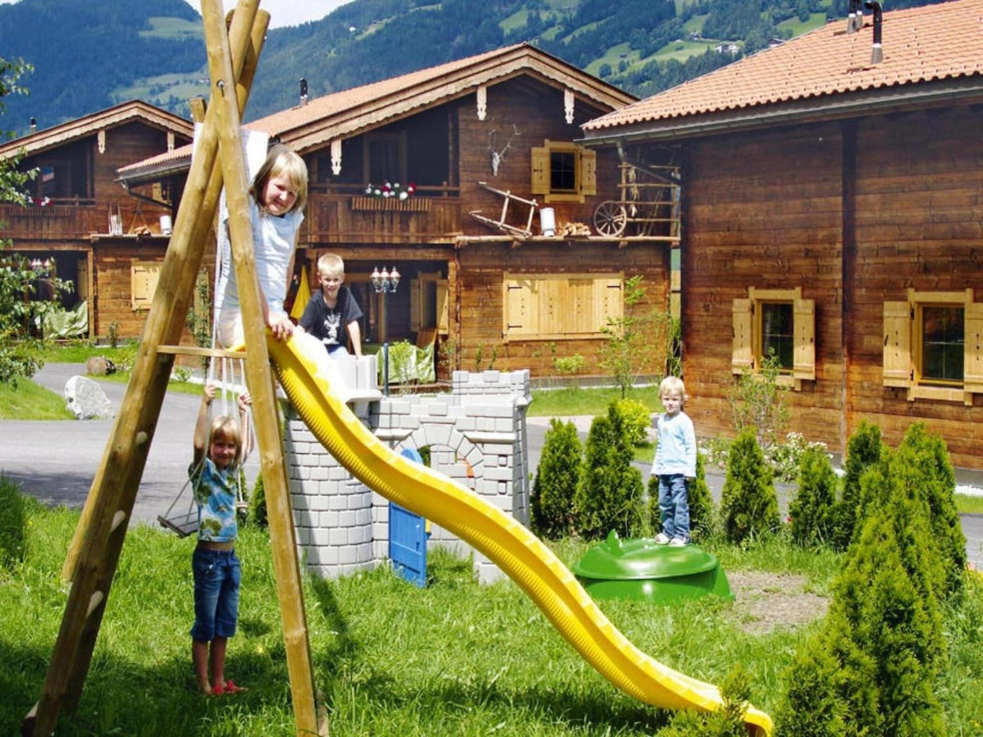 Chalets Almdorf Zillertal F Gen Fügen Εξωτερικό φωτογραφία
